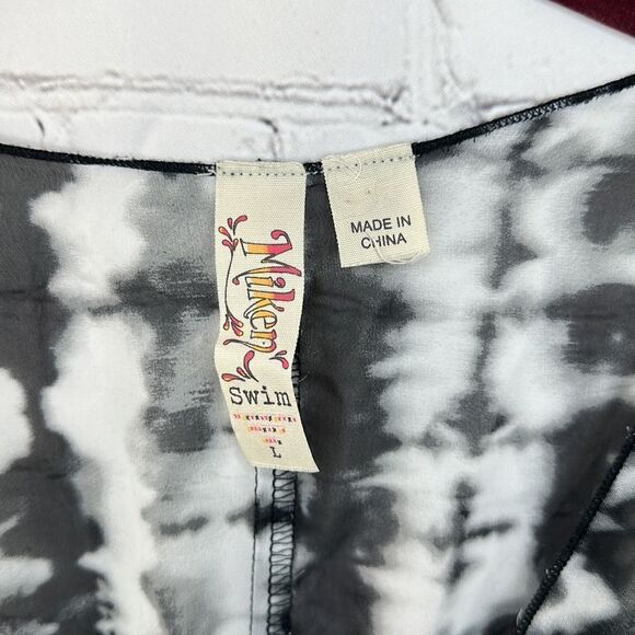 Miken Swim Black and white stir Dye Coverup Size Large - Picture 4 of 7